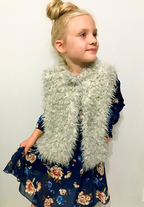 Bezrękawnik dziewczęcy futrzak ~"BOUCLE" popiel Bezrękawnik dziewczęcy futrzak ~"BOUCLE" popiel