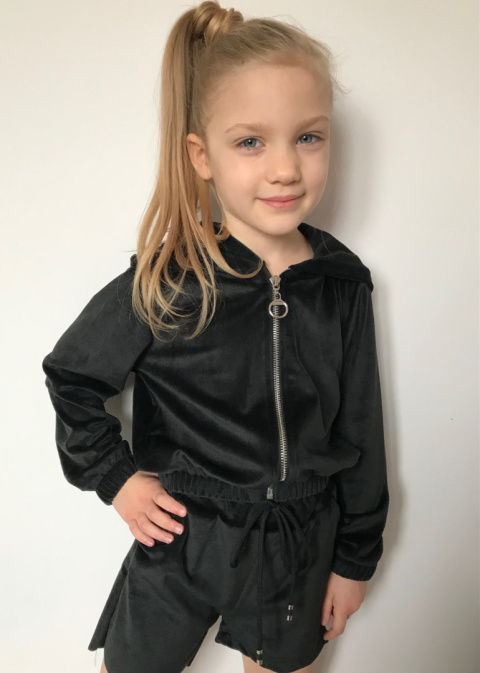 Welurowy komplet dziewczęcy bluza spodenki ~ czerń Welurowy komplet dziewczęcy bluza spodenki ~ czerń