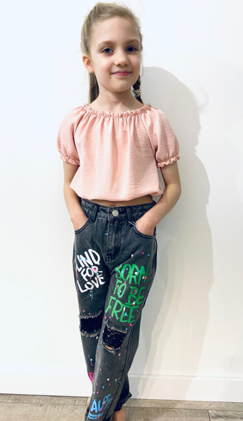 Spodnie dziewczęce oversize GRAFFITI czarne Spodnie dziewczęce oversize GRAFFITI czarne