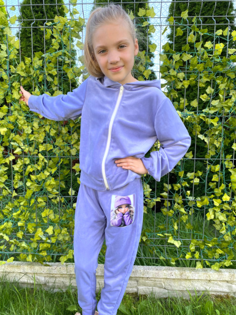 Dres welurowy dziewczęcy LILA Dres welurowy dziewczęcy LILA