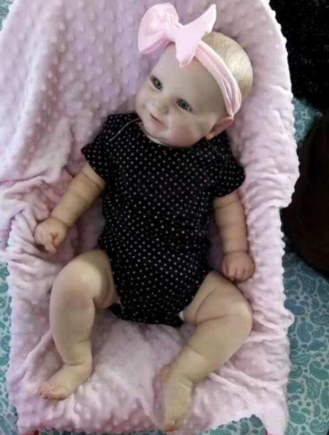 LALKA REBORN jak żywa dziewczynka BOBAS LALKA REBORN jak żywa dziewczynka BOBAS