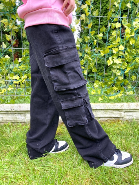 Spodnie dziewczęce JEANS CARGO bojówki czarne Spodnie dziewczęce JEANS CARGO bojówki czarne