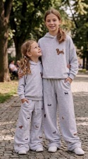 Produkt POLSKI Dres dziecięcy Jamniki pieski 100 % bawełna HAFT